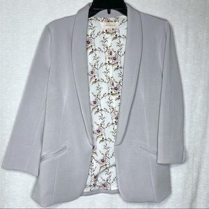 SKIES ARE BLUE | Gray 3/4 sleeve blazer | Size M